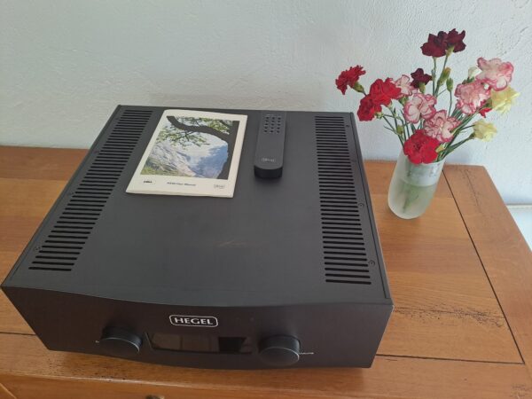 Amplificateur HEGEL H590 – Image 4